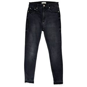 Zara High Waist Skinny‎ Jeans Size 6 Mom Black Slim Fit Fringe Raw Hem Stretch